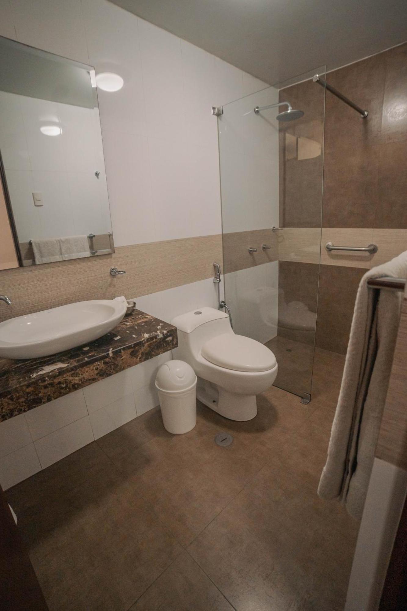 טרוחיו Hotel Torre Norte מראה חיצוני תמונה