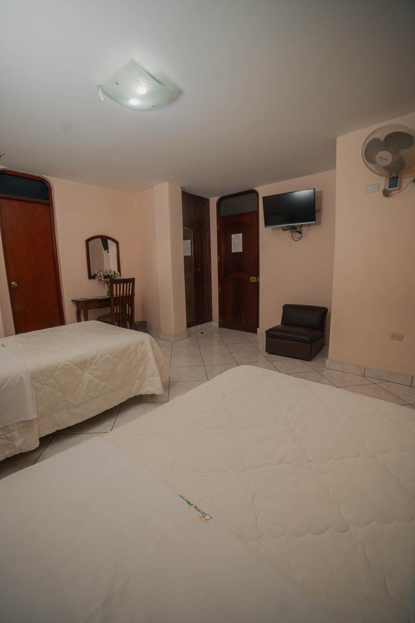 טרוחיו Hotel Torre Norte מראה חיצוני תמונה